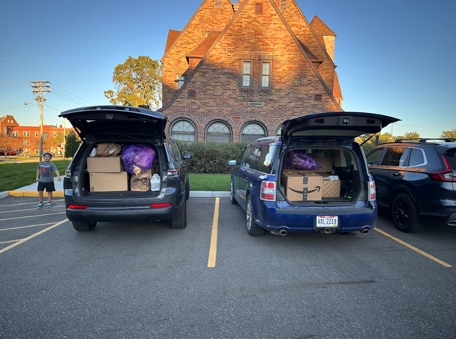 Image of SUV's packed with supplies